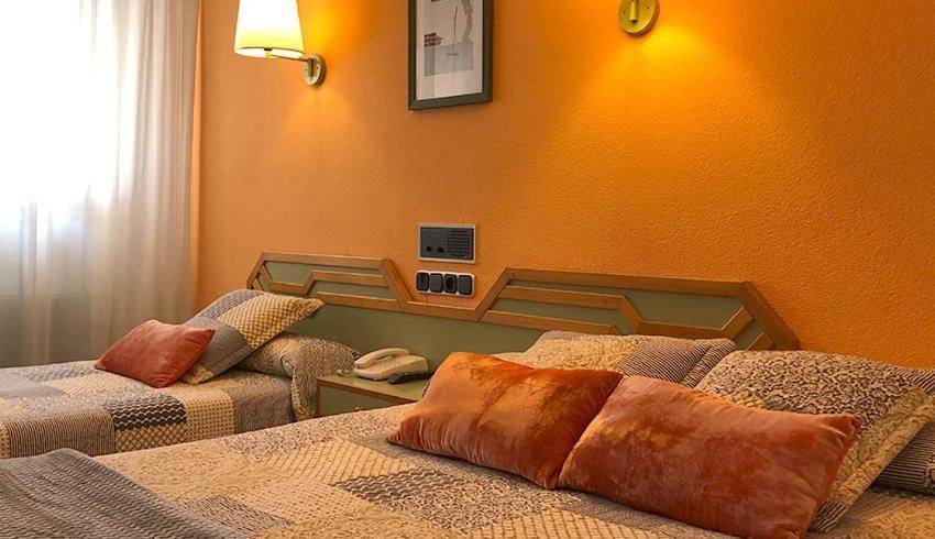 Hotel Alda Guijuelo Eksteriør bilde