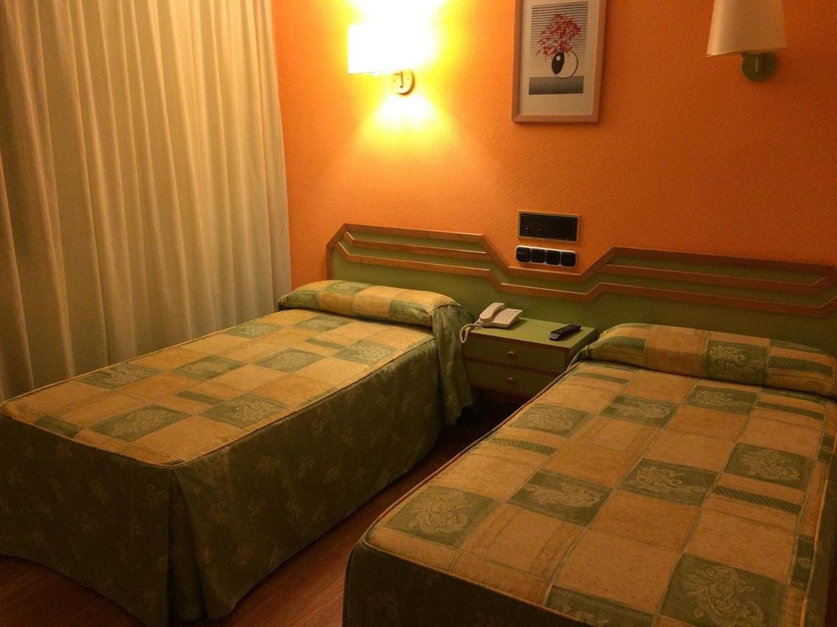 Hotel Alda Guijuelo Eksteriør bilde