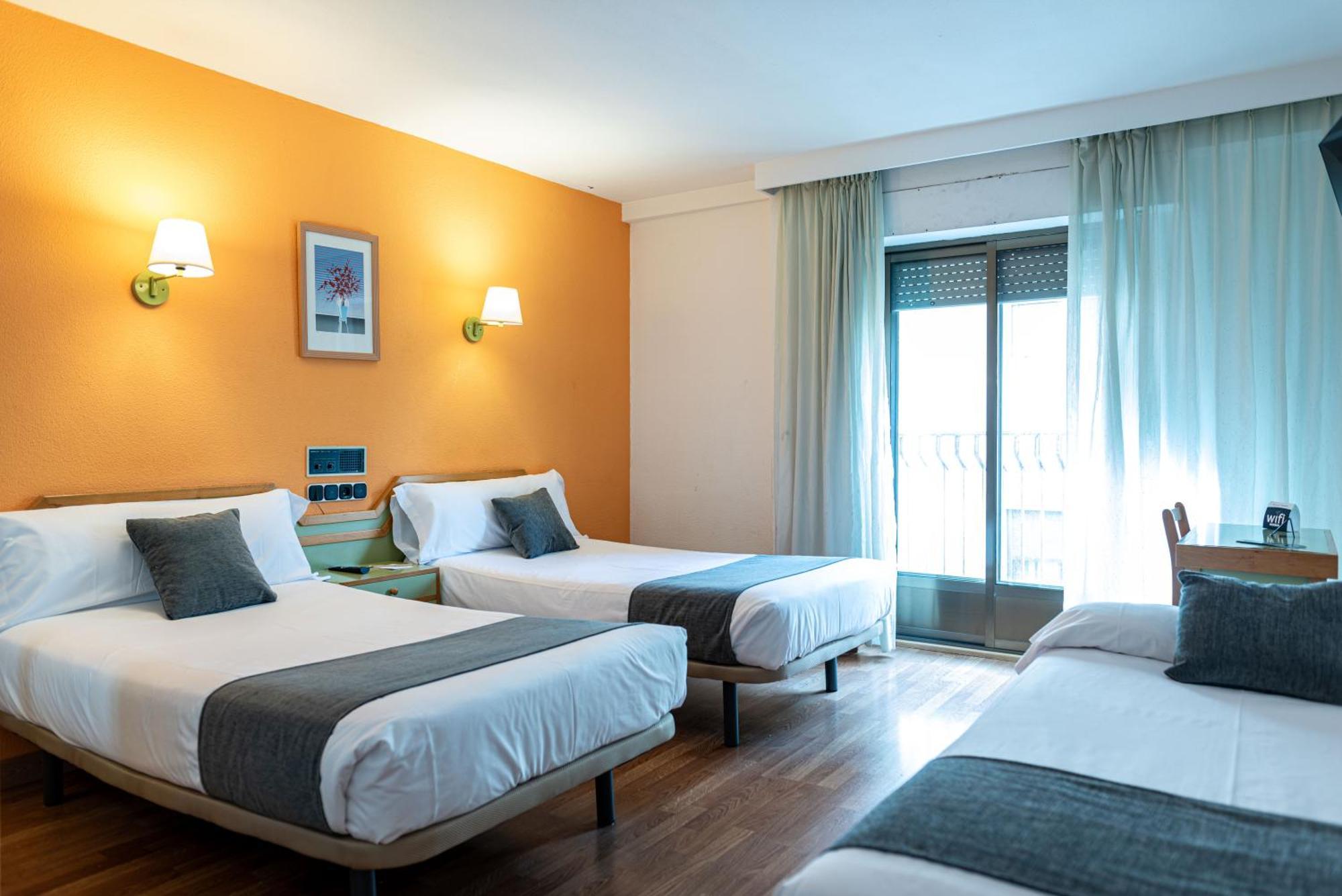 Hotel Alda Guijuelo Eksteriør bilde